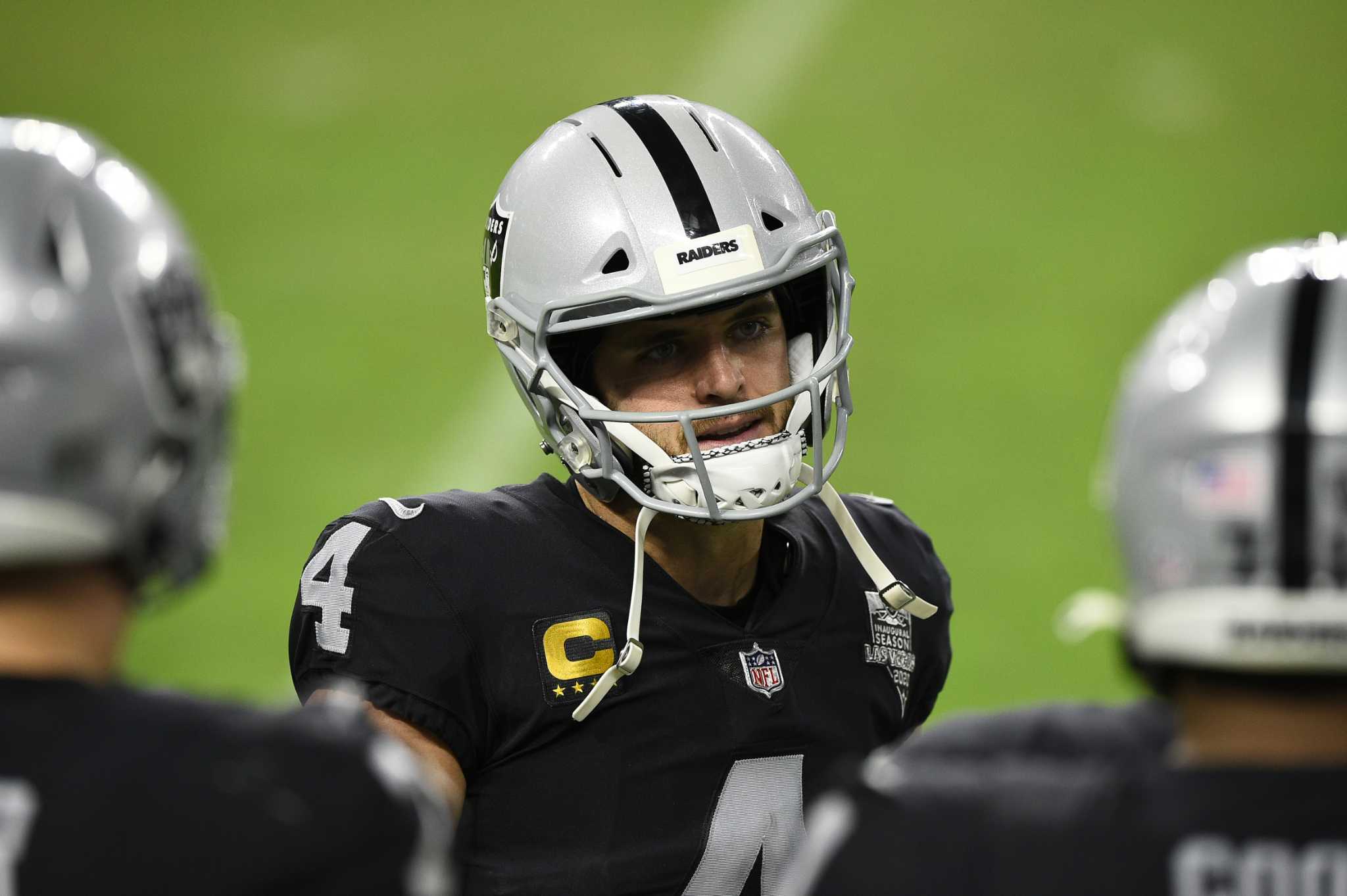 What did Derek Carr's wacky audibles mean in Raiders-Chiefs? - Los