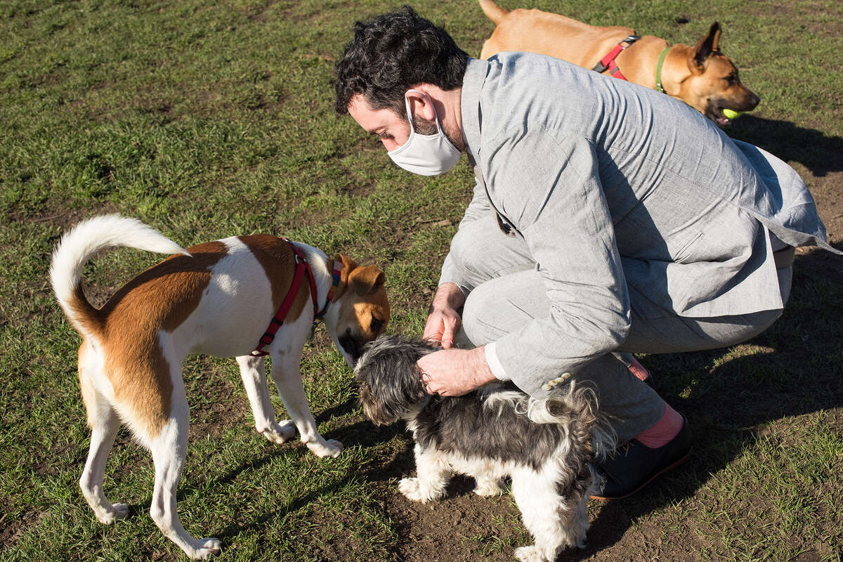 Dan Gentile wears a suit for a week.  Here's what happened.