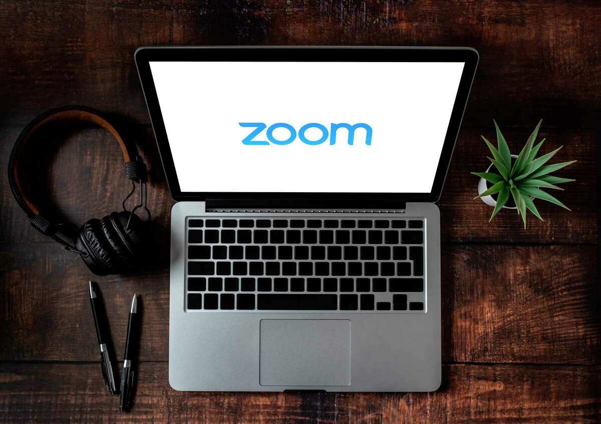 What Is A Zoom Room 5 Tips For Creating One In Your Home Now   1200x0 