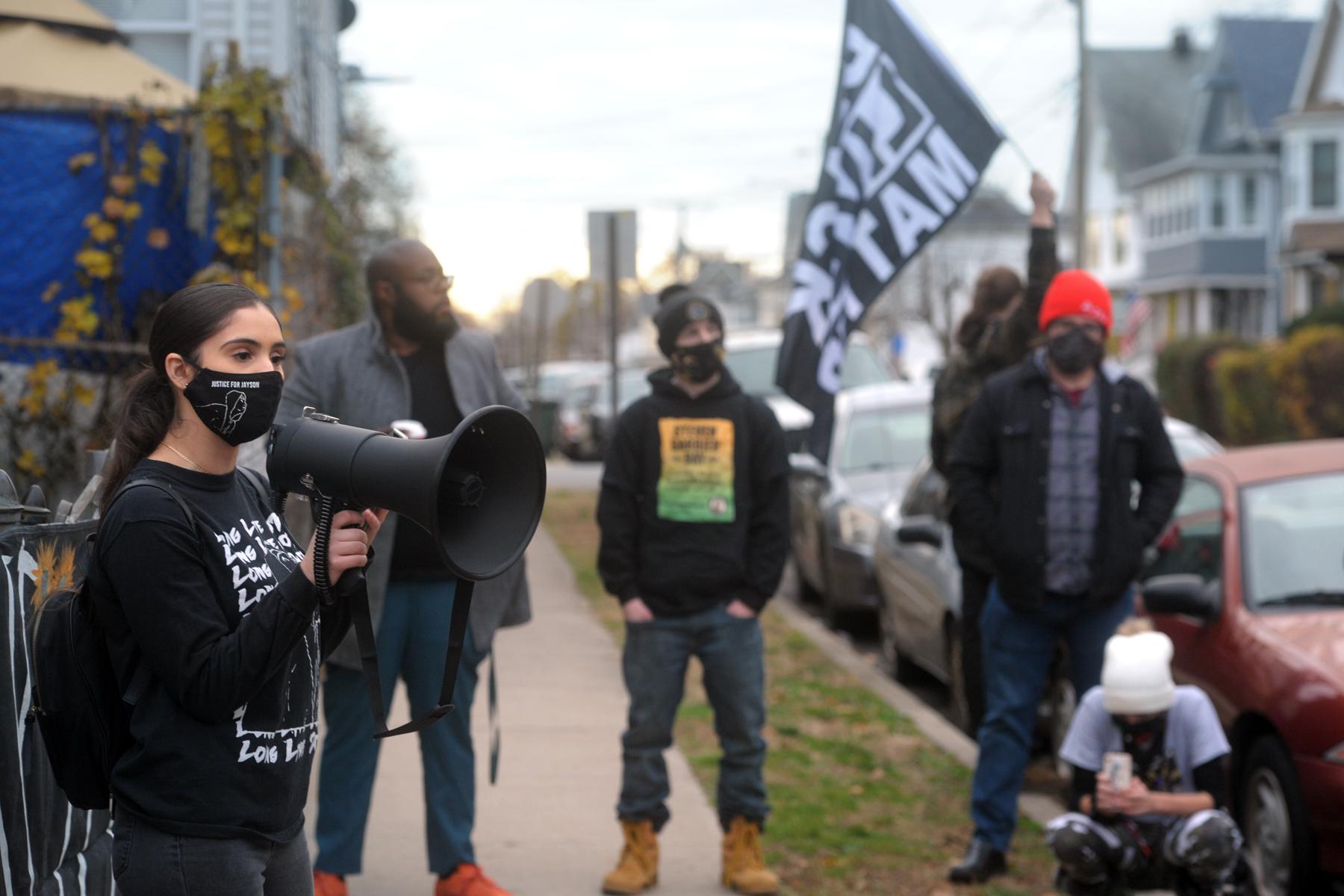 Protesters rally outside Bridgeport council president’s home, demand ...