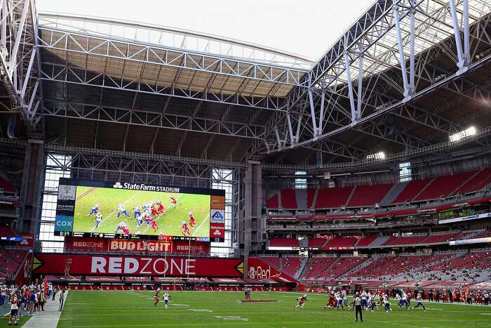 GLENDALE, AZ - JANUARY 03: Overall view of State Farm Stadium in Glendale,  Arizona without fans prior to the San Francisco 49ers game against the  Seattle Seahawks. The 49ers are using the