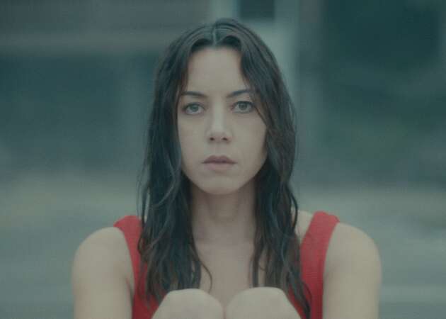 Review: In ‘Black Bear,’ Aubrey Plaza excels in the role of her life