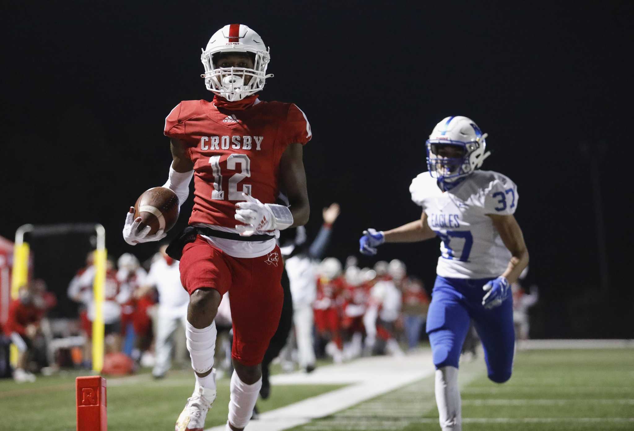 Football: Crosby just needs a win to clinch a district title