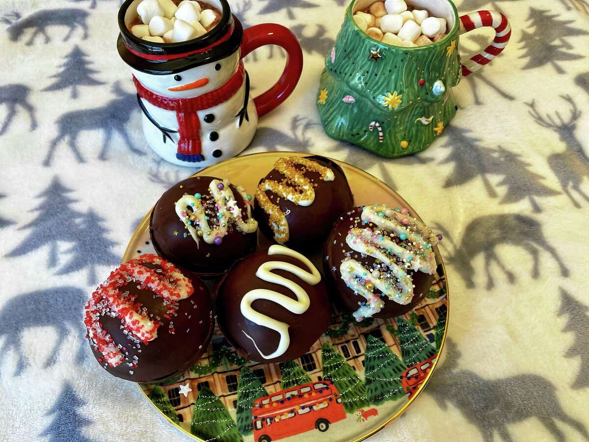 Hot chocolate bombs are all the rage this season and they're so easy and fun to make!