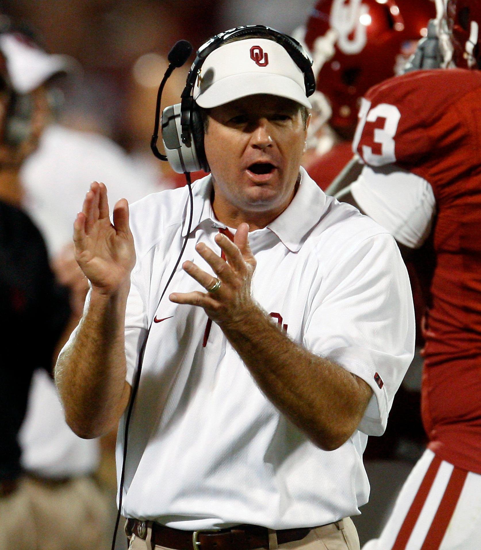 Bob Stoops returning to sideline at Oklahoma