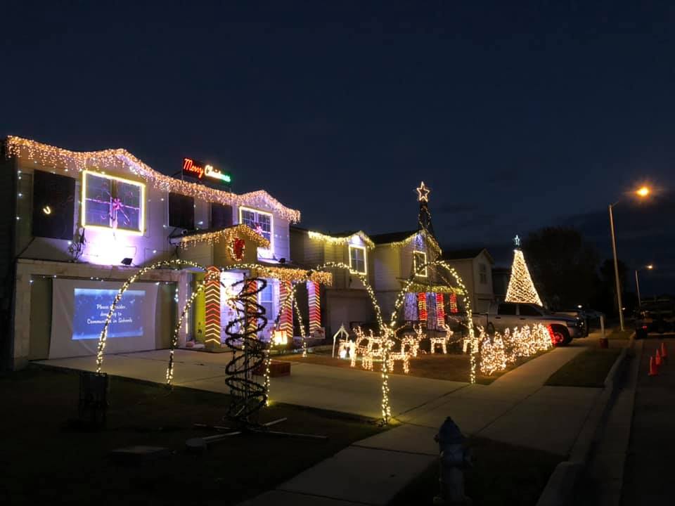 A New Braunfels home says it's ready to put on its annual Christmas