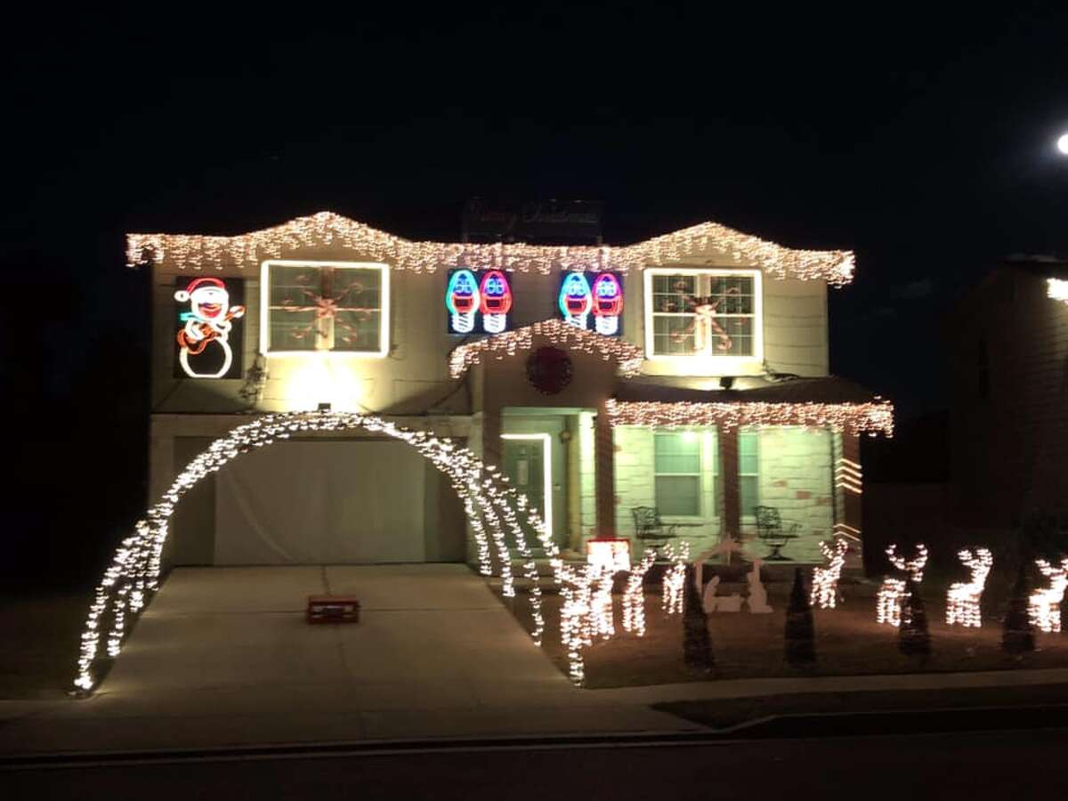 A New Braunfels home says it's ready to put on its annual Christmas