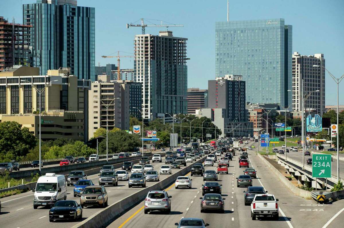 Traffic flows on I-35 on Wednesday September 30, 2020.