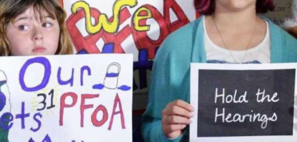 Cuomo signs PFAS ban in food packaging