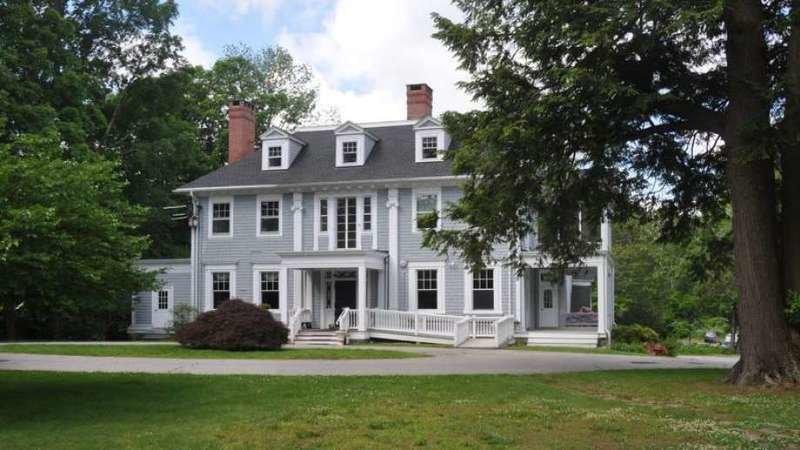 Ridgefield's St. Stephen's sticks with plan to sell South Hall - Vimarsana News