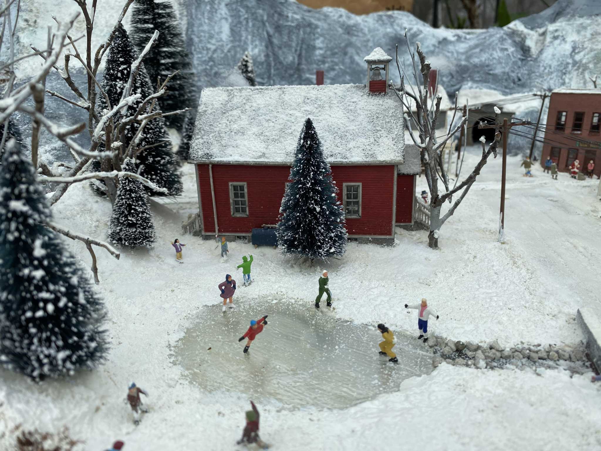 Lantern Light Village - Christmas Activities & Holiday Fun in Mystic, CT