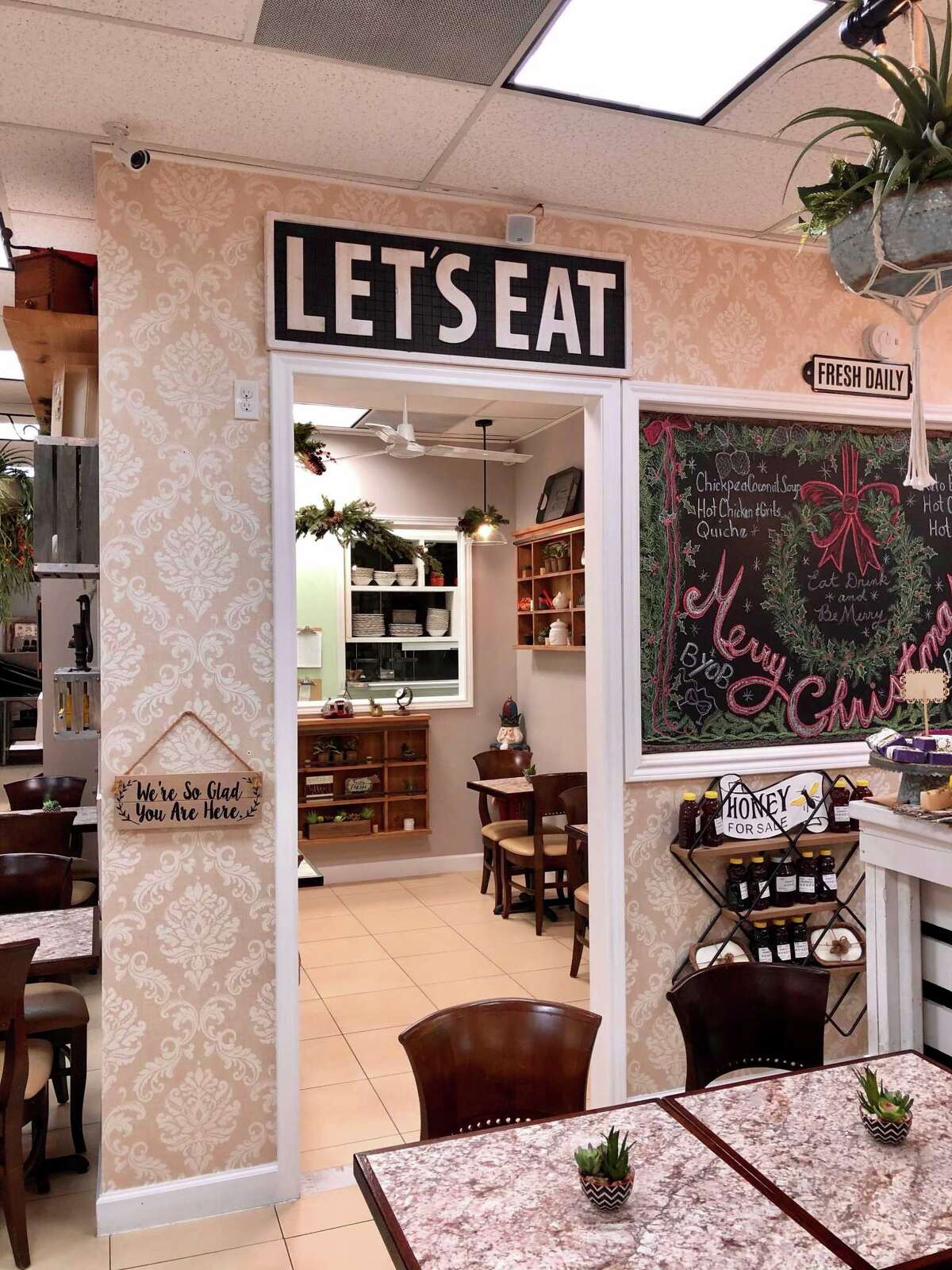 Katy’s Harvest Kitchen & Bakery serves up healthy, gourmet options