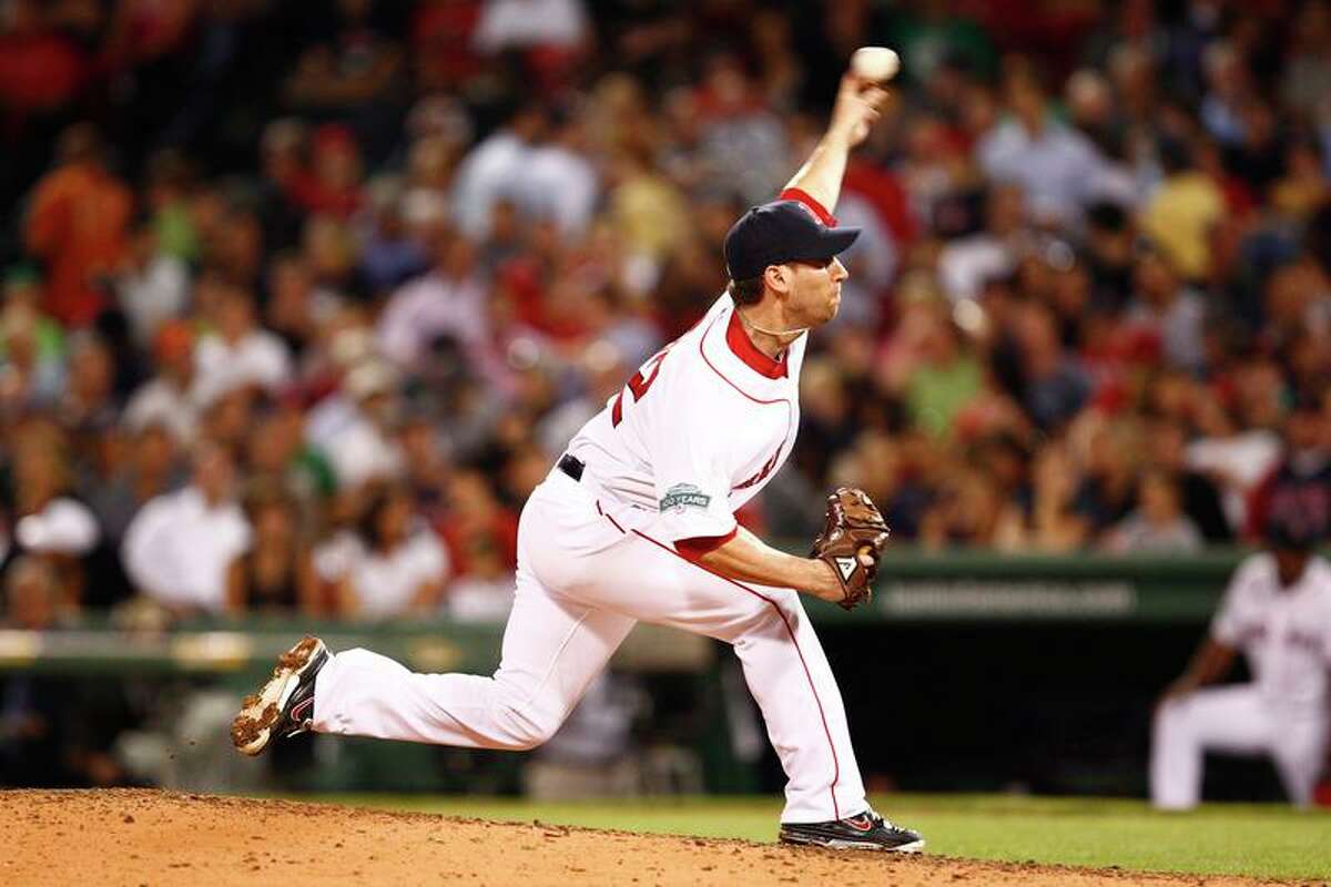 Report: Red Sox may hire Craig Breslow in pitching development