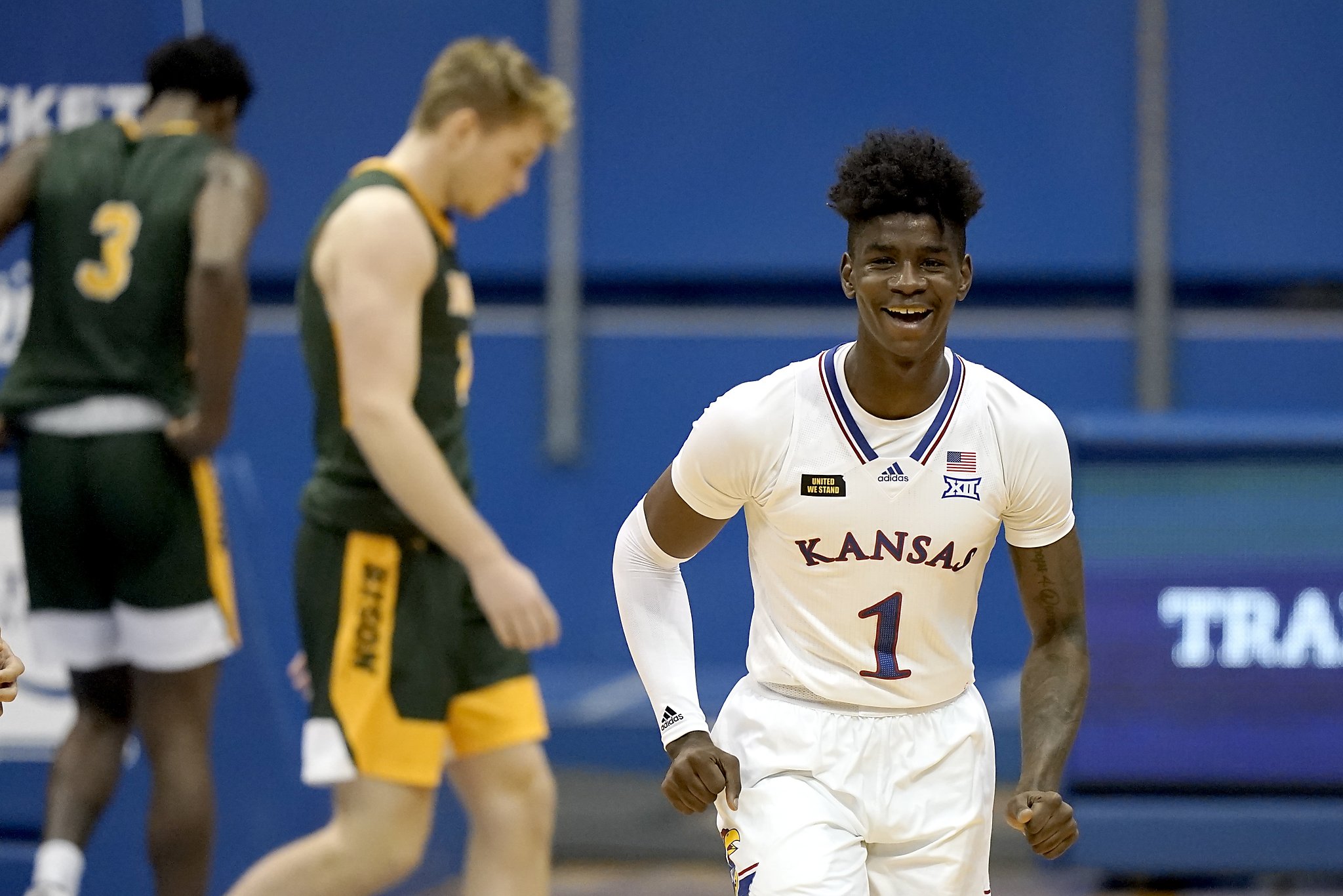 No. 7 Kansas outlasts North Dakota State 65-61