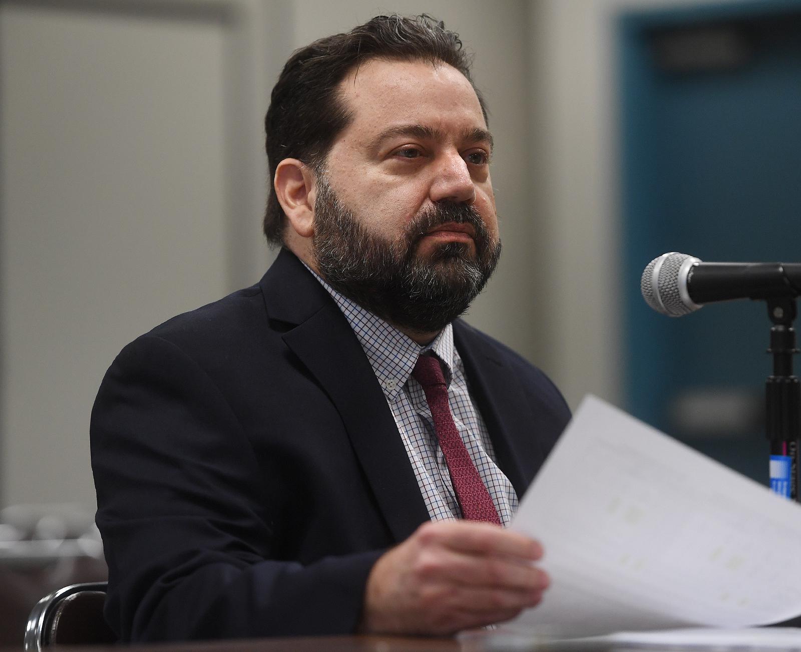Bridgeport Board of Education member Joseph Lombard resigns - Vimarsana News