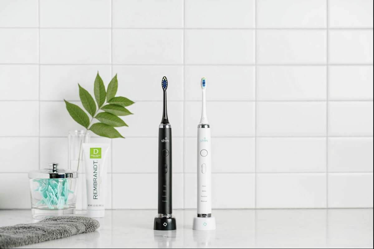 rembrandt electric toothbrush
