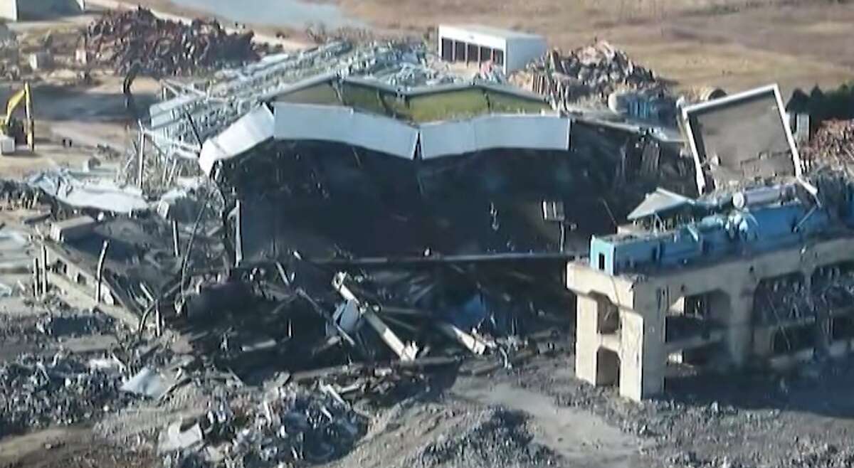 3 hospitalized, 2 unaccounted for after Ohio power plant