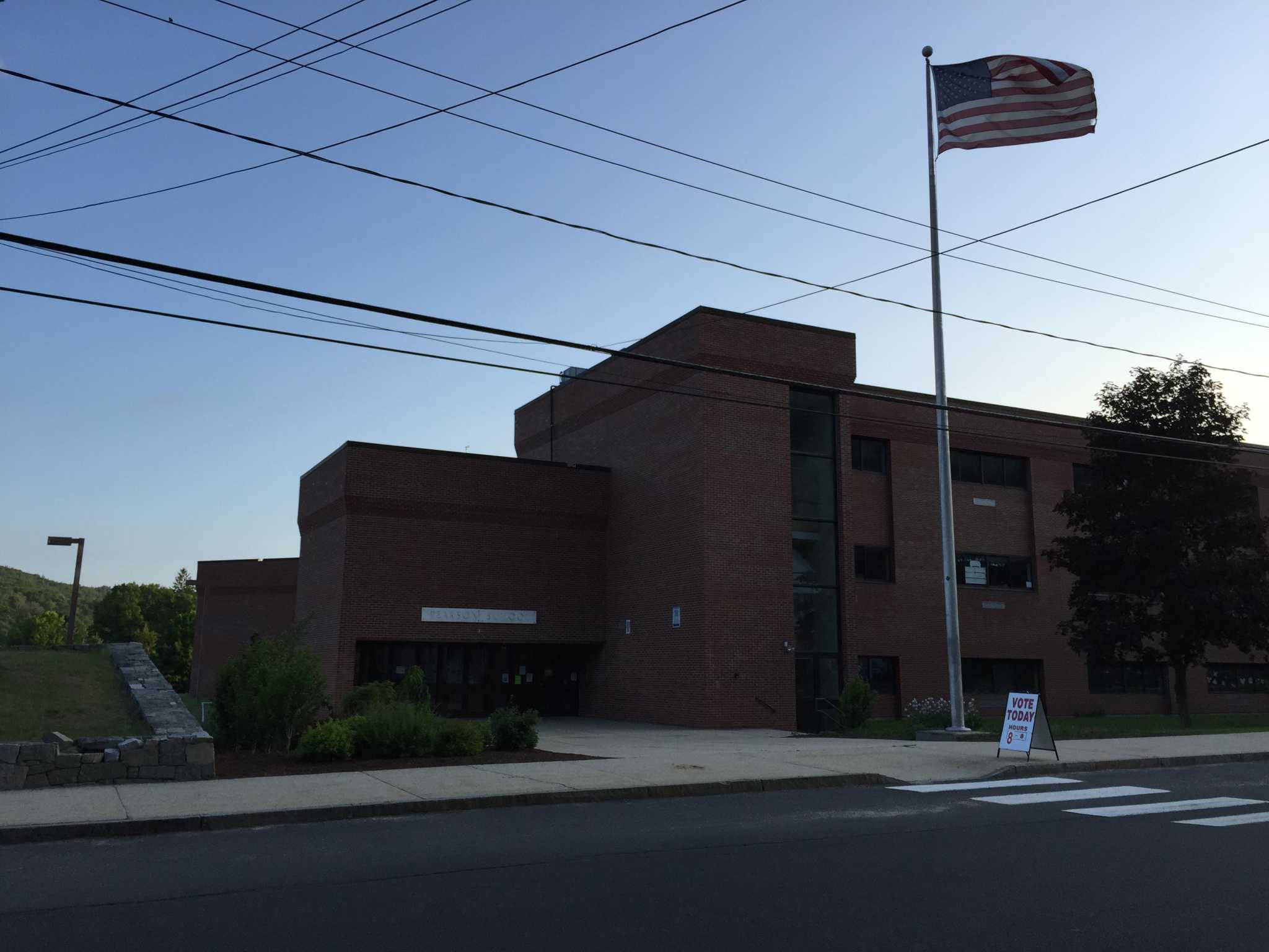 Winsted voters send budget to referendum, tax rate would remain stable