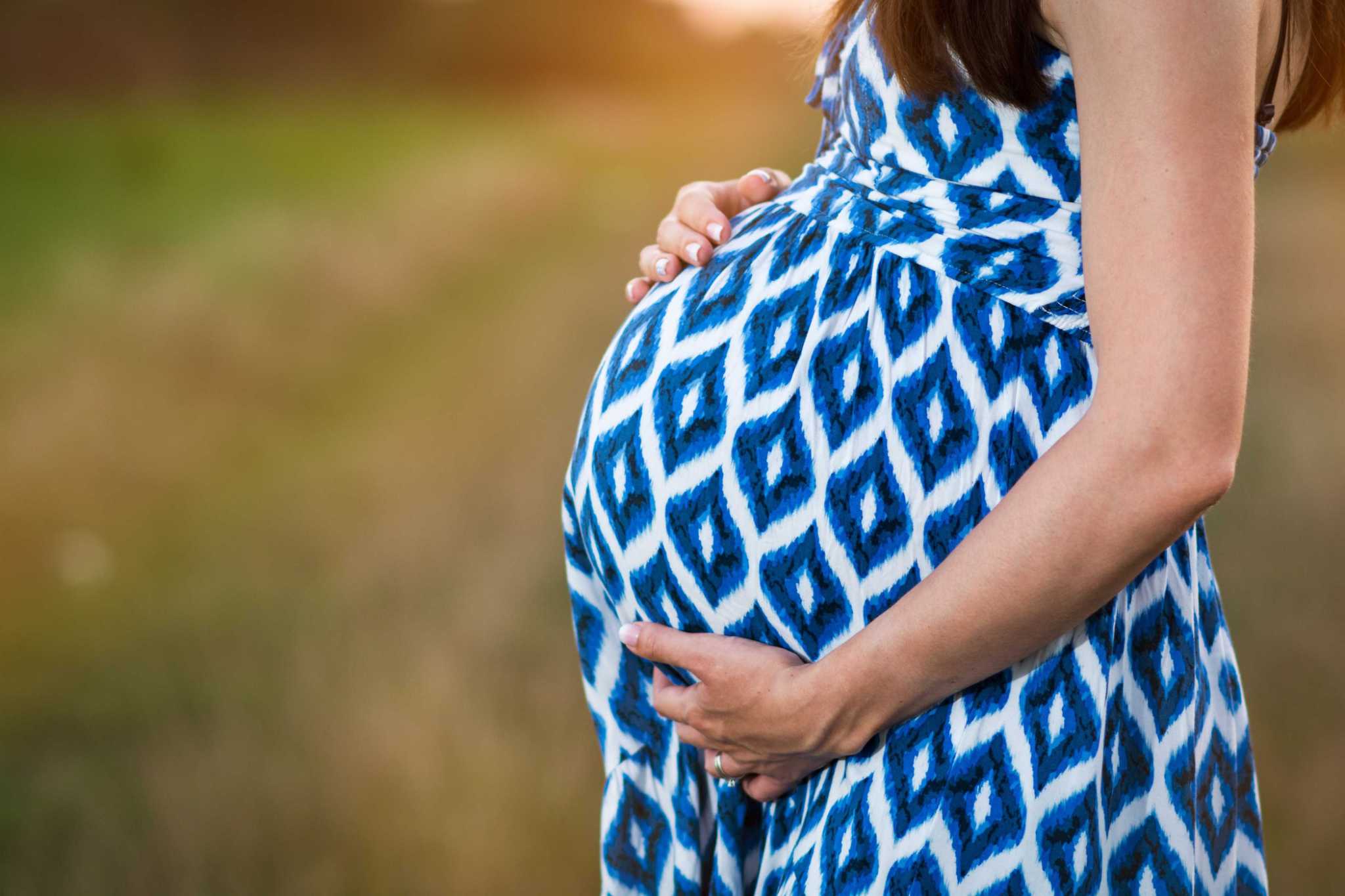 should-pregnant-women-get-the-covid-19-vaccine-a-doctor-weighs-in