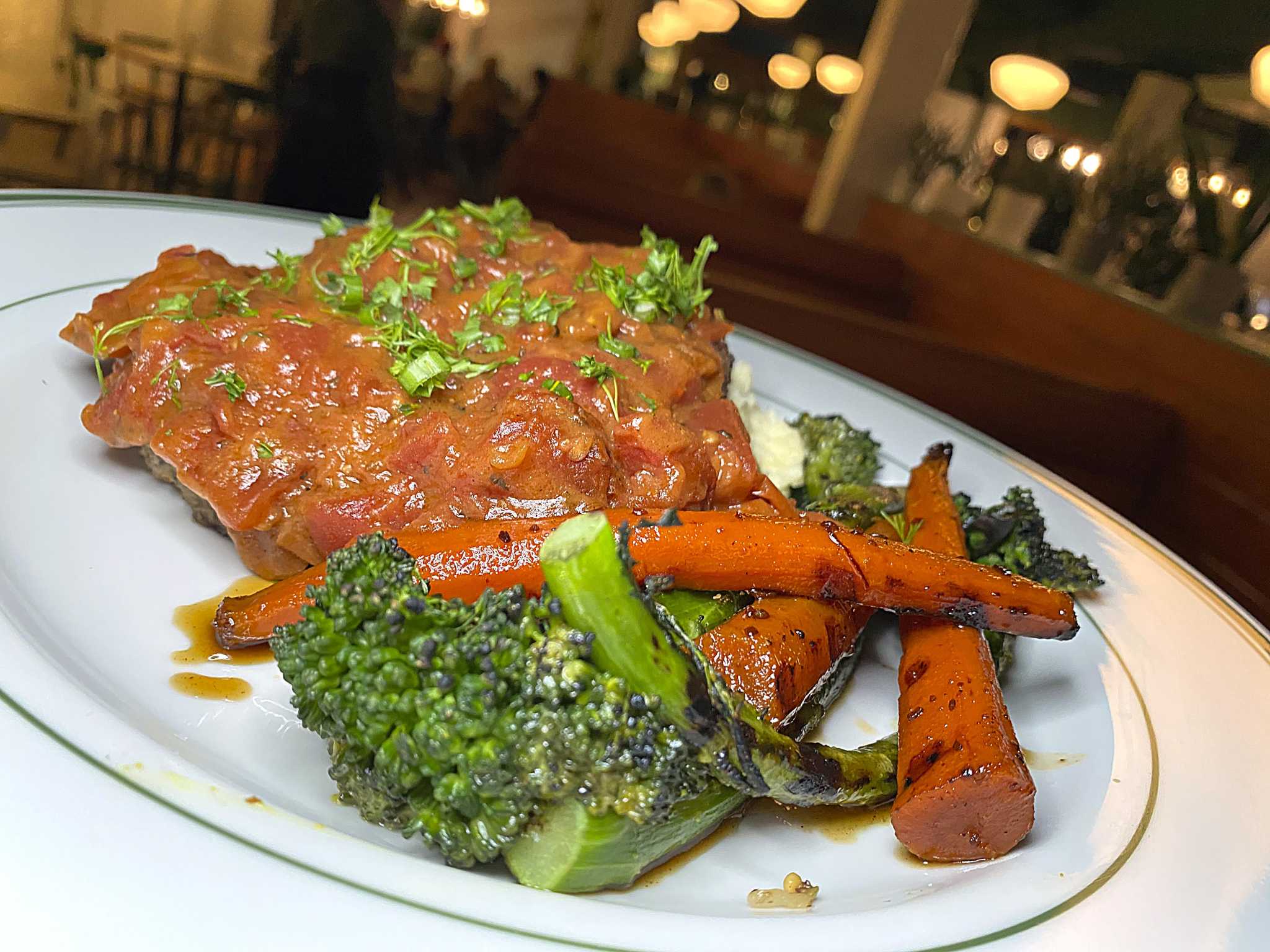 3 new San Antonio restaurants include vegan cafe Hash, Jewish deli The Hayden and soul food drive-thru Mamma Lou's - Vimarsana News