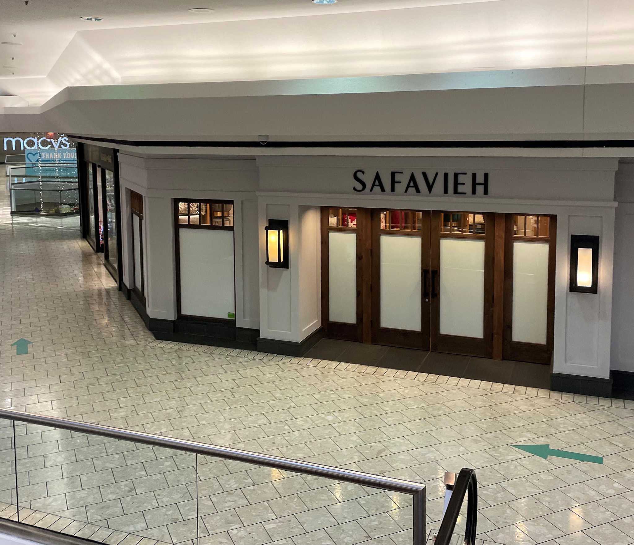 New owner of Stamford Town Center to open furniture showroom