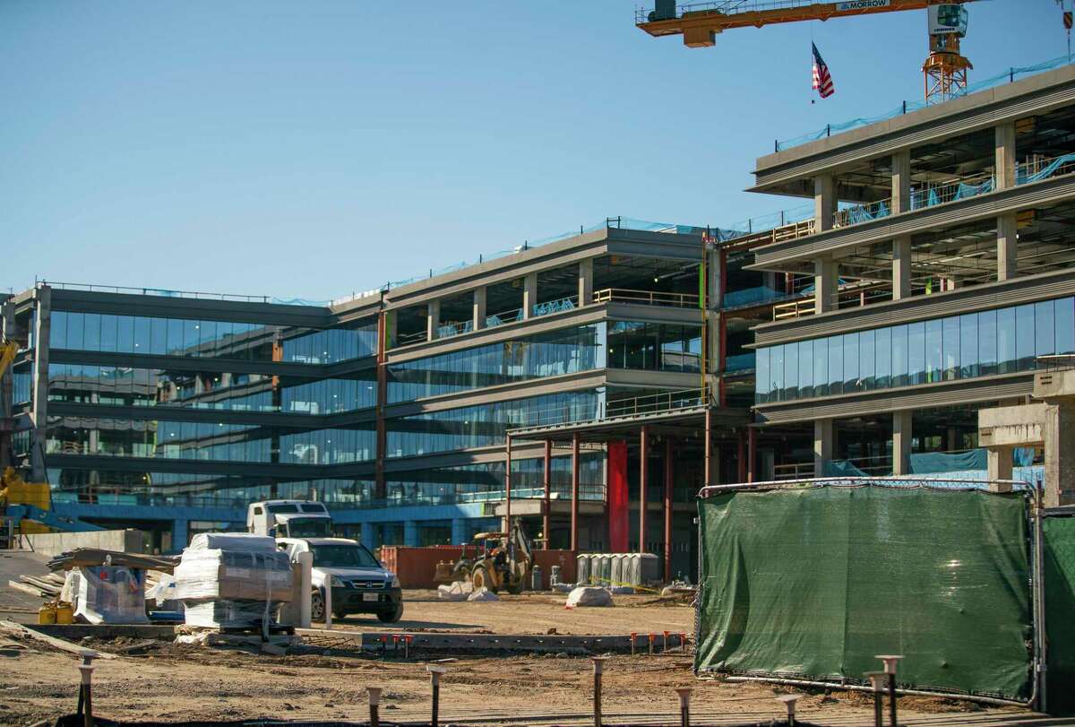Construction continues on the the new Hewlett Packard Enterprise campus, Wednesday, Dec. 9, 2020, in Spring, TX.