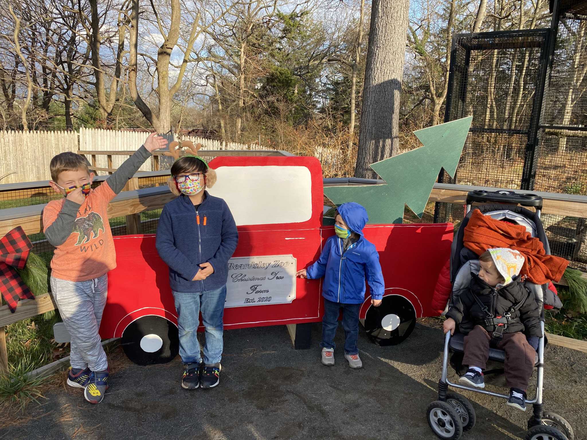 Beardsley Zoo’s new Winter Wonderland Walk a fun addition, with festive