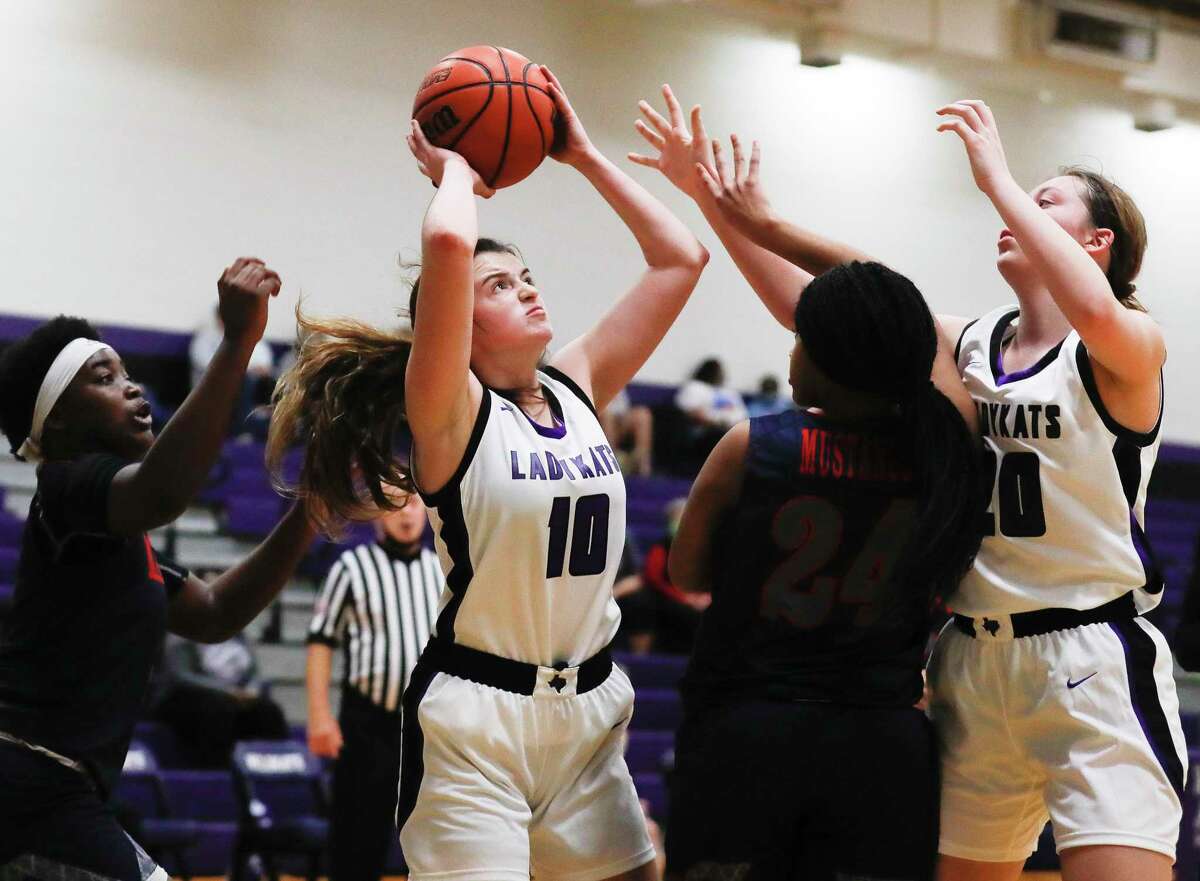 GIRLS HOOPS: Willis perseveres through challenging week