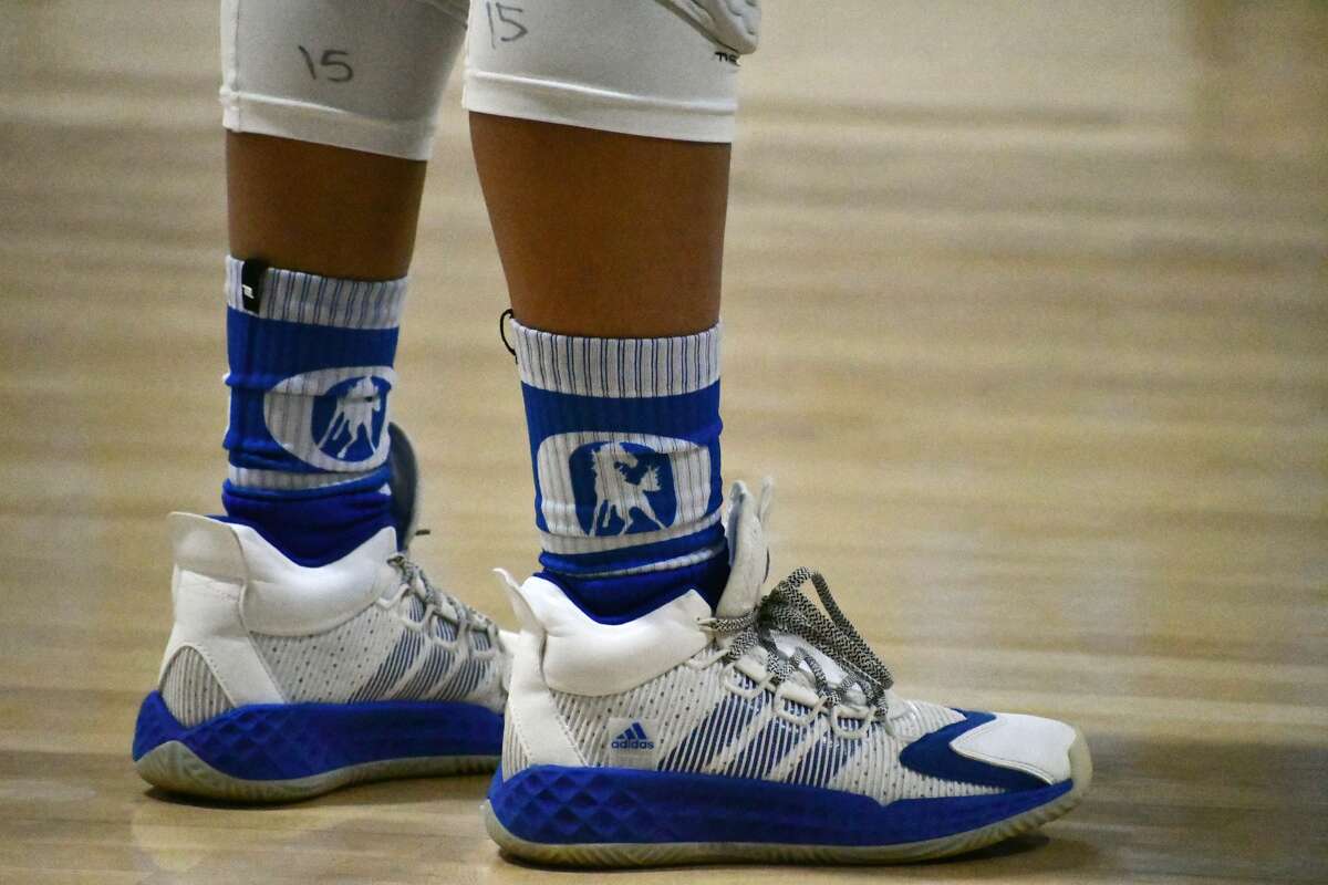 Photo Gallery Olton breezes to doubleheader sweep of Loop