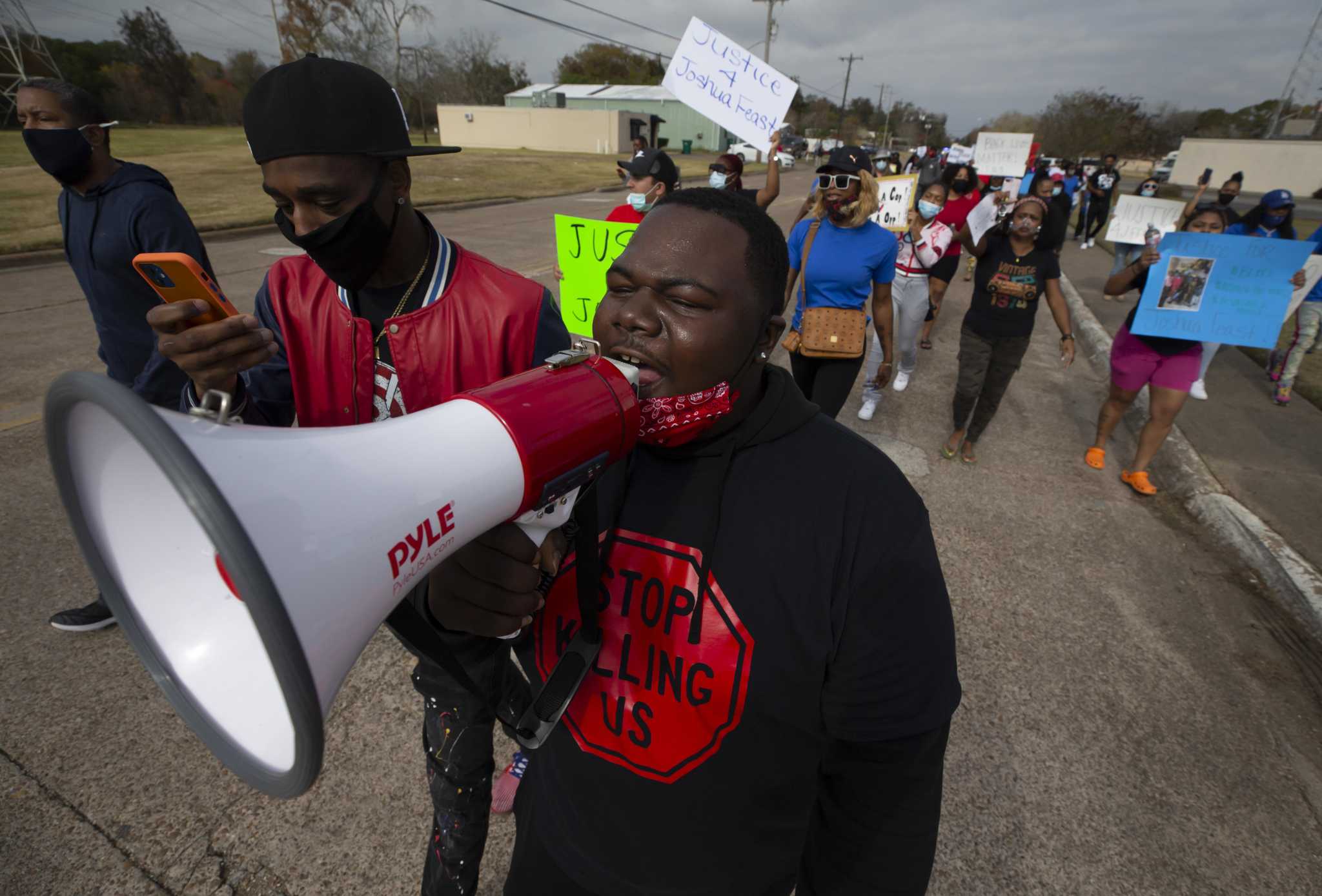 Crowd demands justice in La Marque Police shooting death of Black man - Vimarsana News