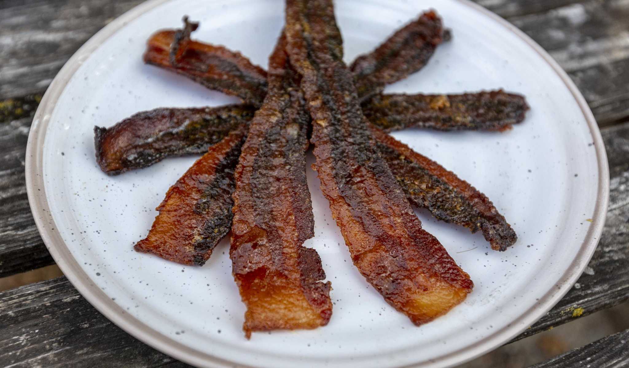 Recipe Smoked Pig Candy sweet bacon