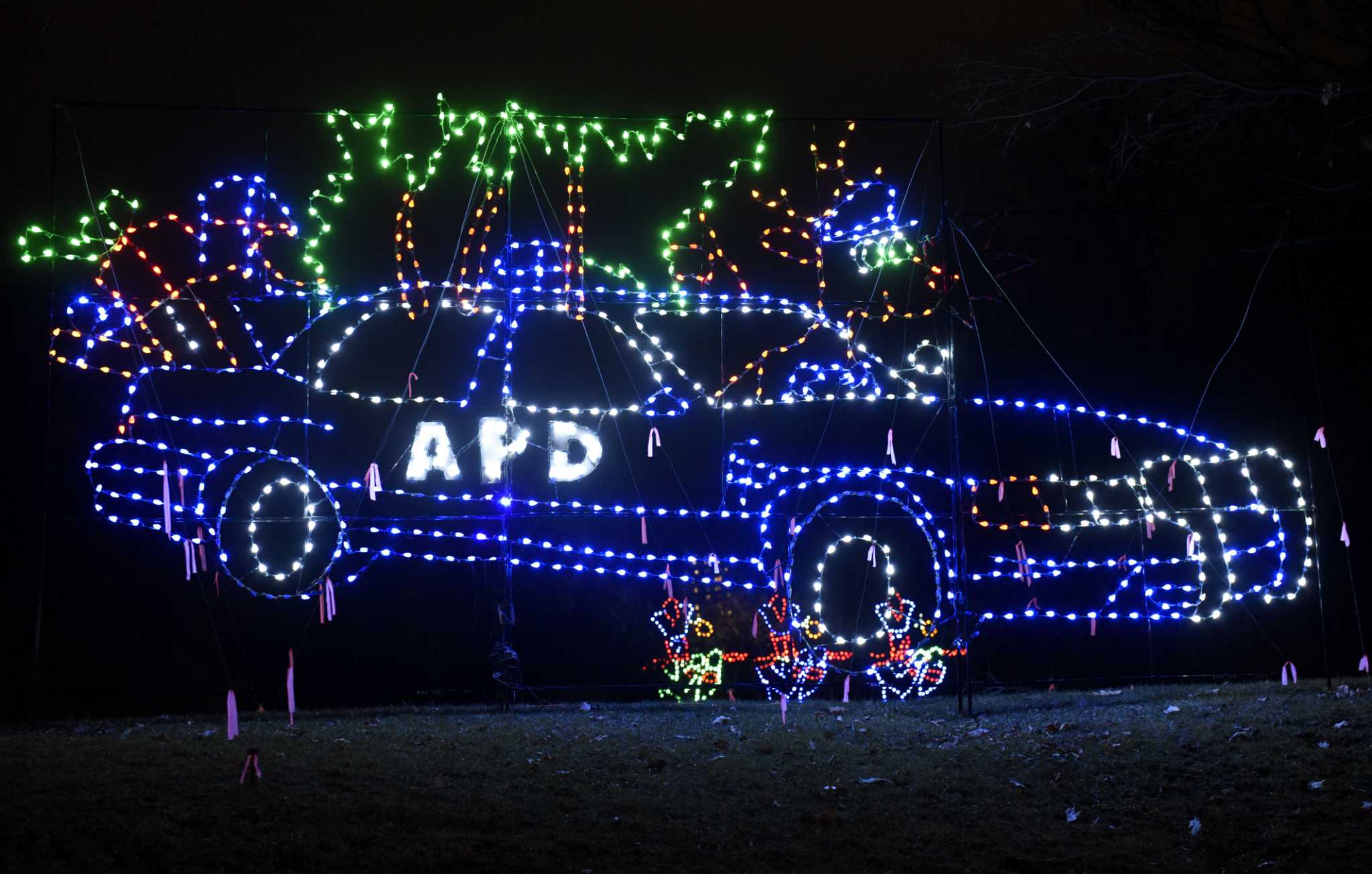 Churchill: Holiday Lights should move, eventually - Vimarsana News