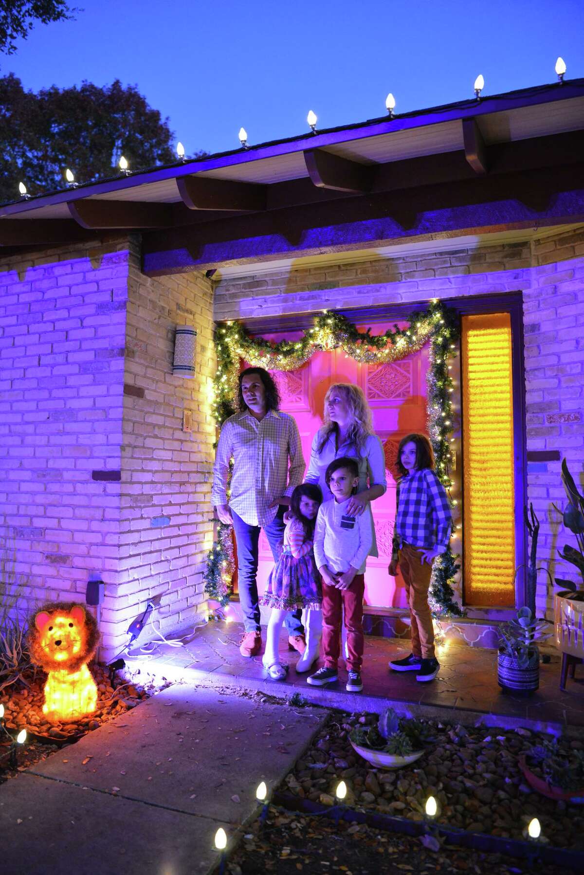 Just what is it like to live in Windcrest during its Christmas lights