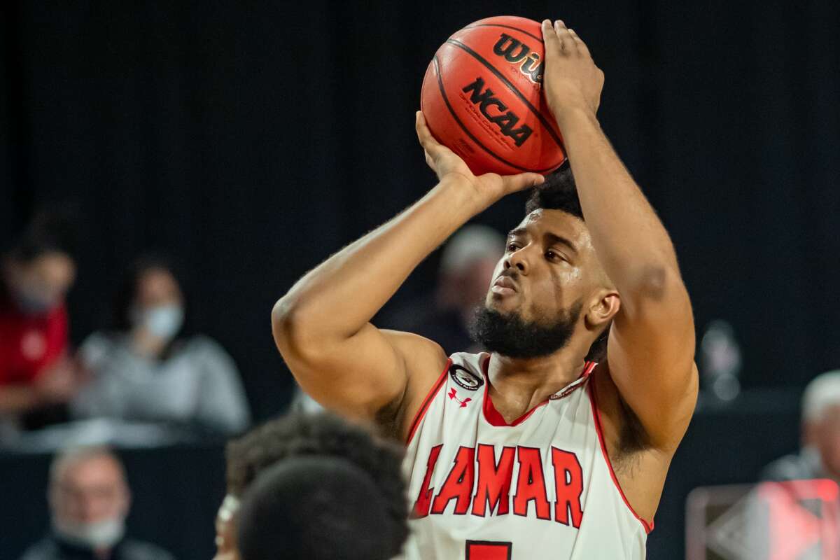 Lamar basketball drops home opener to Southern Miss