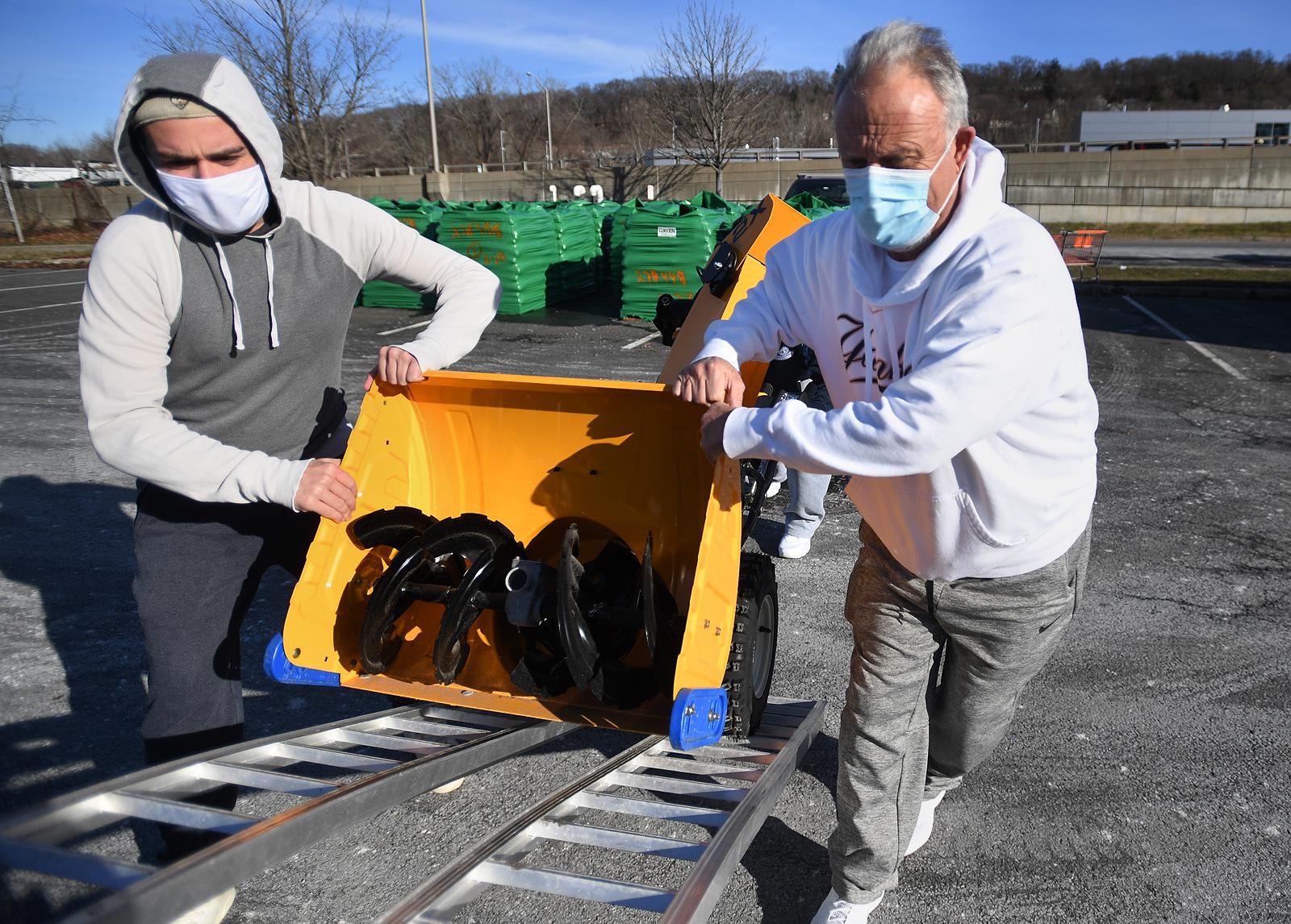 Live updates: Getting ready for the snowy nor'easter - Vimarsana News