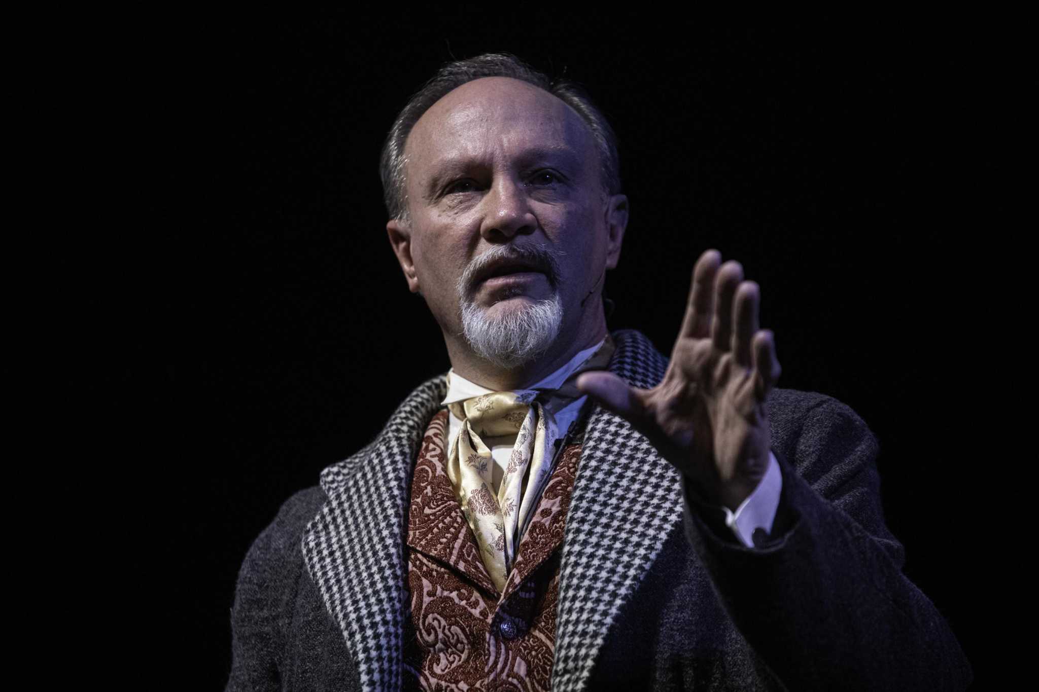 How is that Dick Terhune plays 30-plus characters in 'A Christmas Carol'? - Vimarsana News