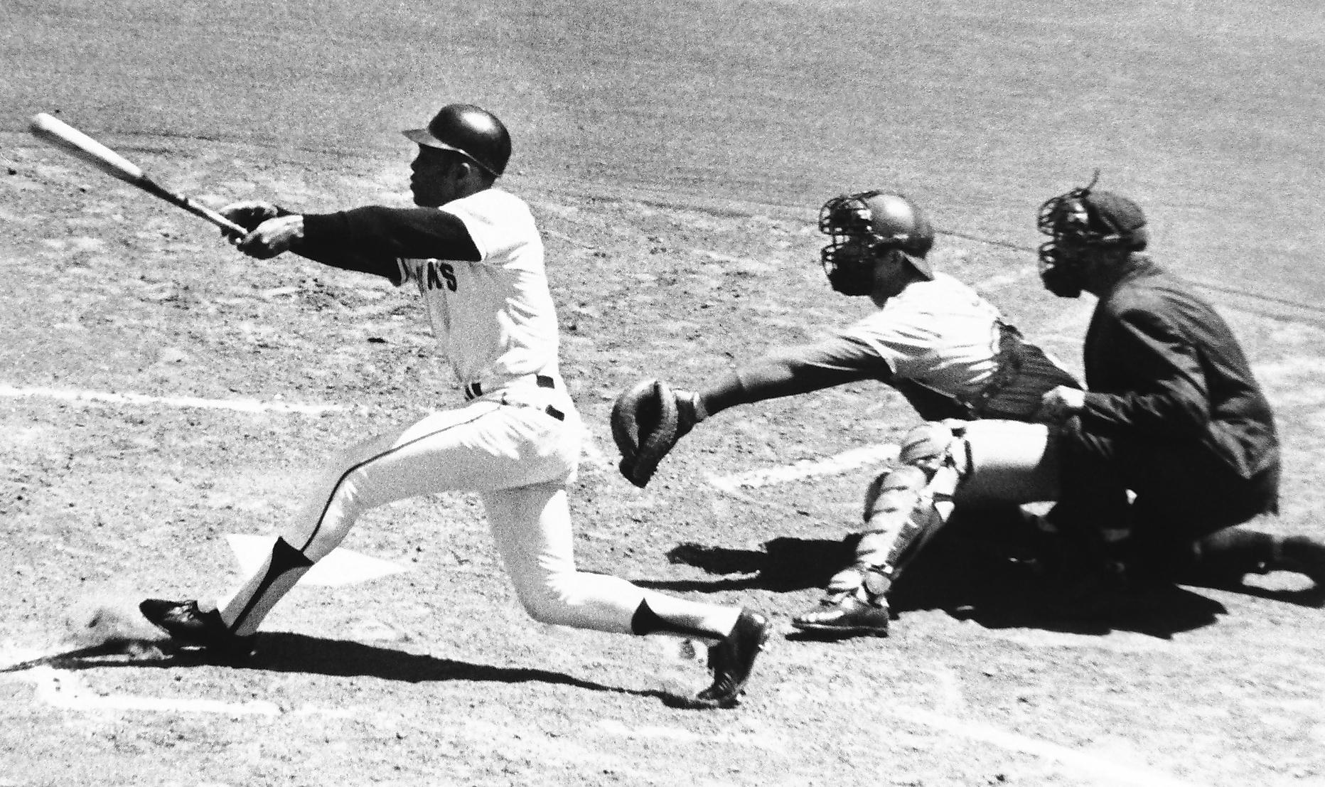 As Willie Mays' career stats grow, he's just happy for his Negro League teammates - Vimarsana News