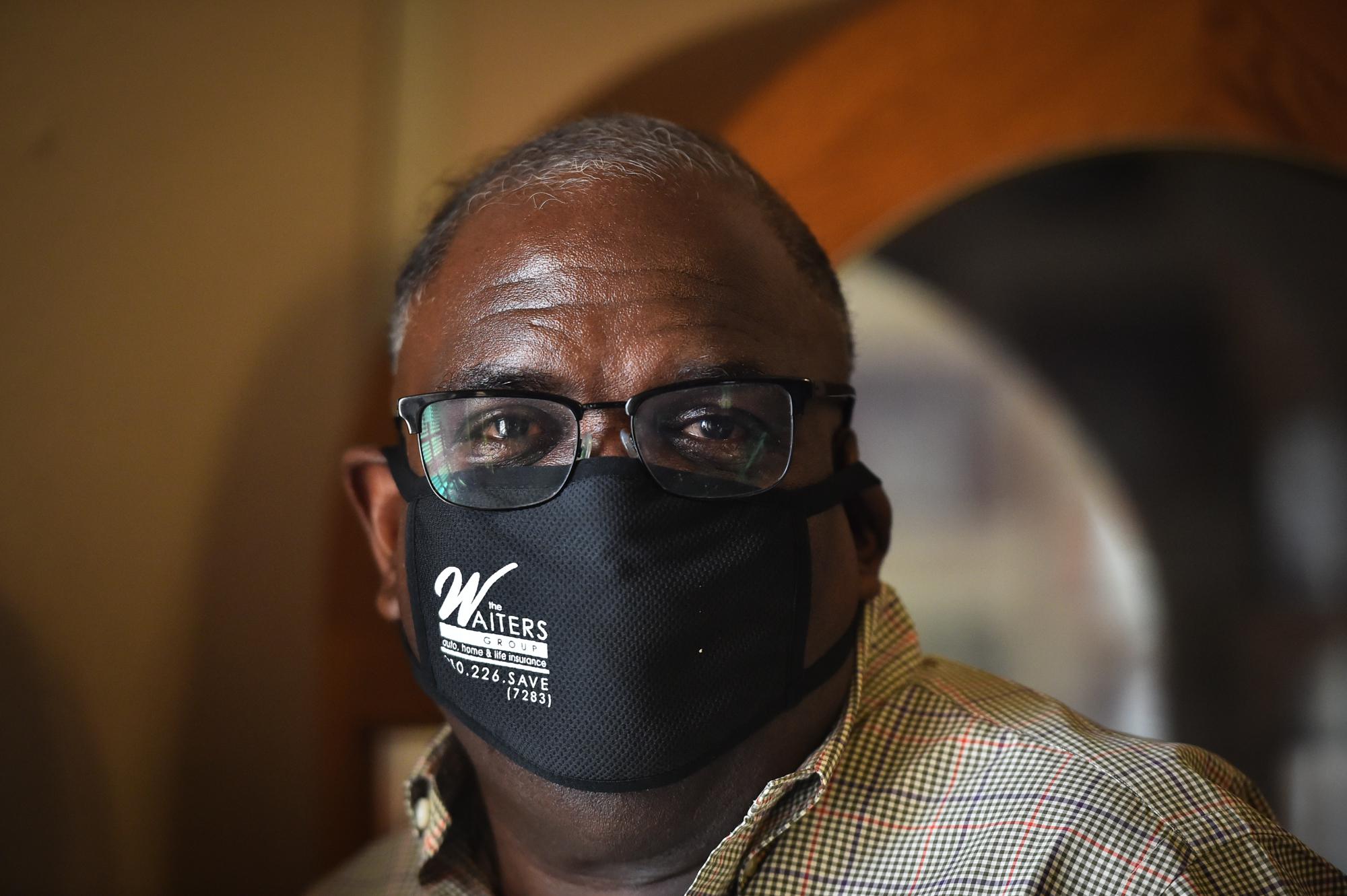 'No place to call' — The Paycheck Protection Program was a boon to big businesses. For small family outfits on San Antonio's East, West and South Sides, not so much - Vimarsana News