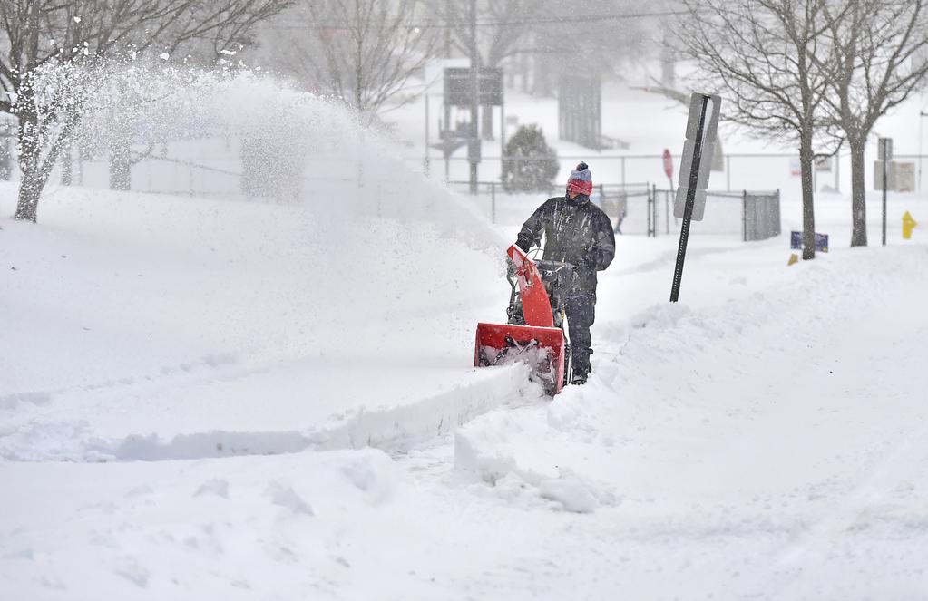 Greater New Haven ‘all Hands-on’ Digging Out After Storm Blasts Region