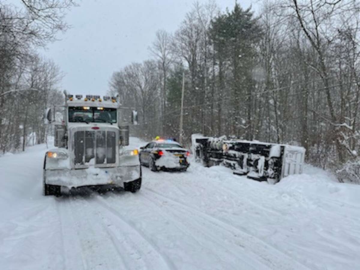 The Town of Colonie is gearing up its snow removal services ahead of the approaching winter weather and is asking community members for their help in responding to threats of snowfall. 