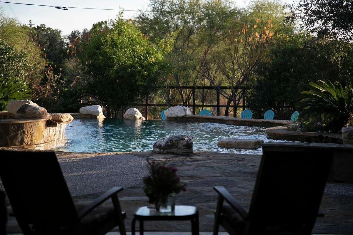 Helotes home gets resortlike backyard with yearlong renovation adding