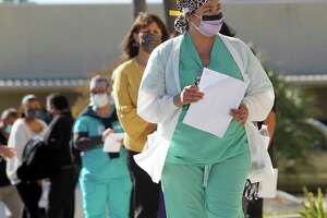 Rio Grande hospital workers turned down the vaccine. A senator and a sheriff’s deputy lined up.