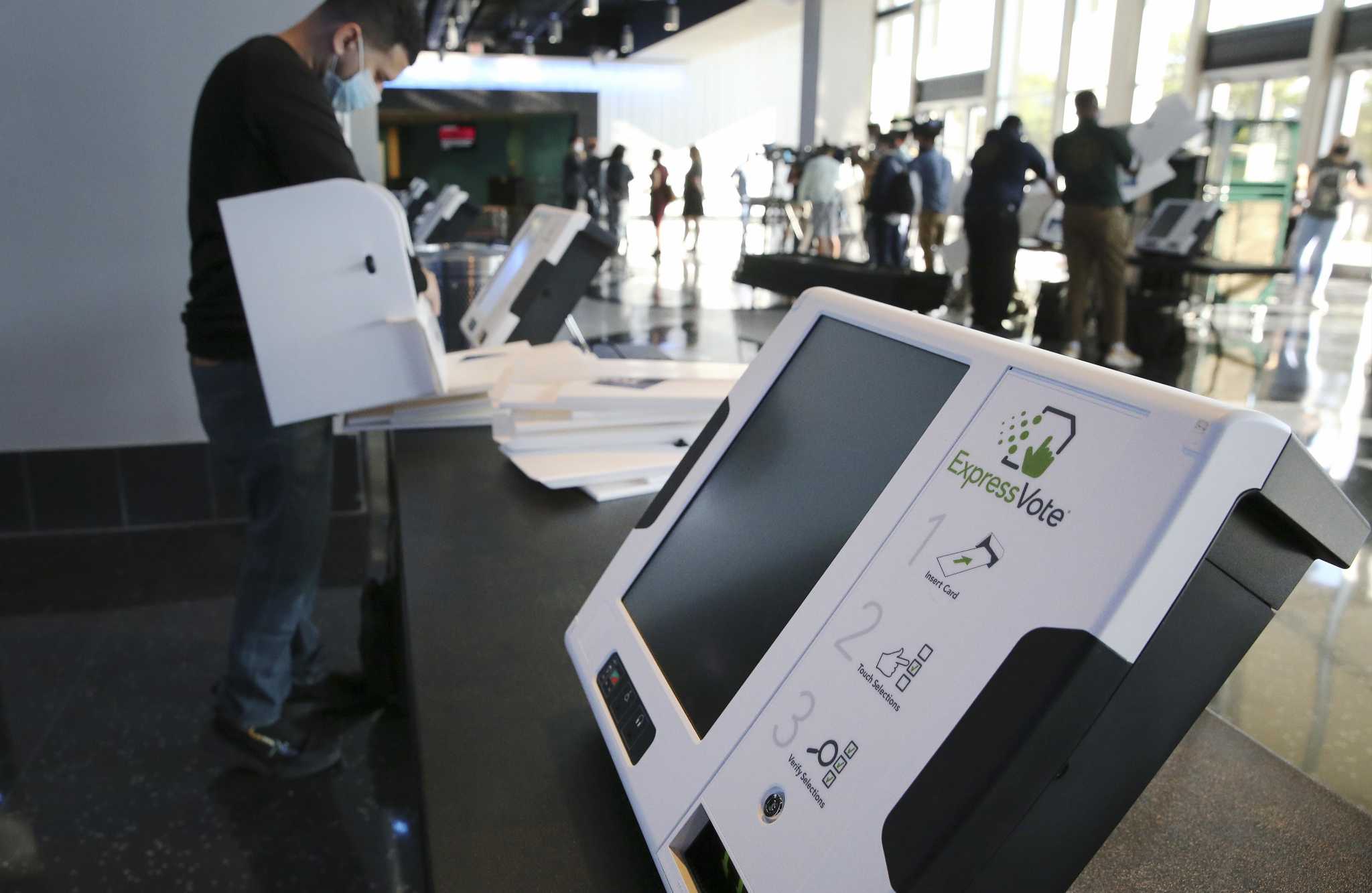 Bexar County wants to make sure $250,000 bill from Spurs to use AT&T Center as voting site is justified - Vimarsana News