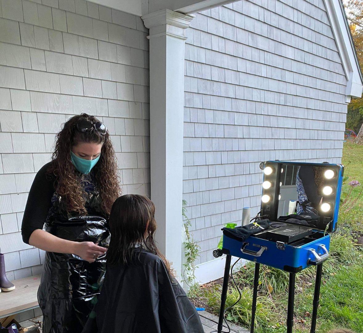 Redding woman opens onthego hair salon to bring services to people at