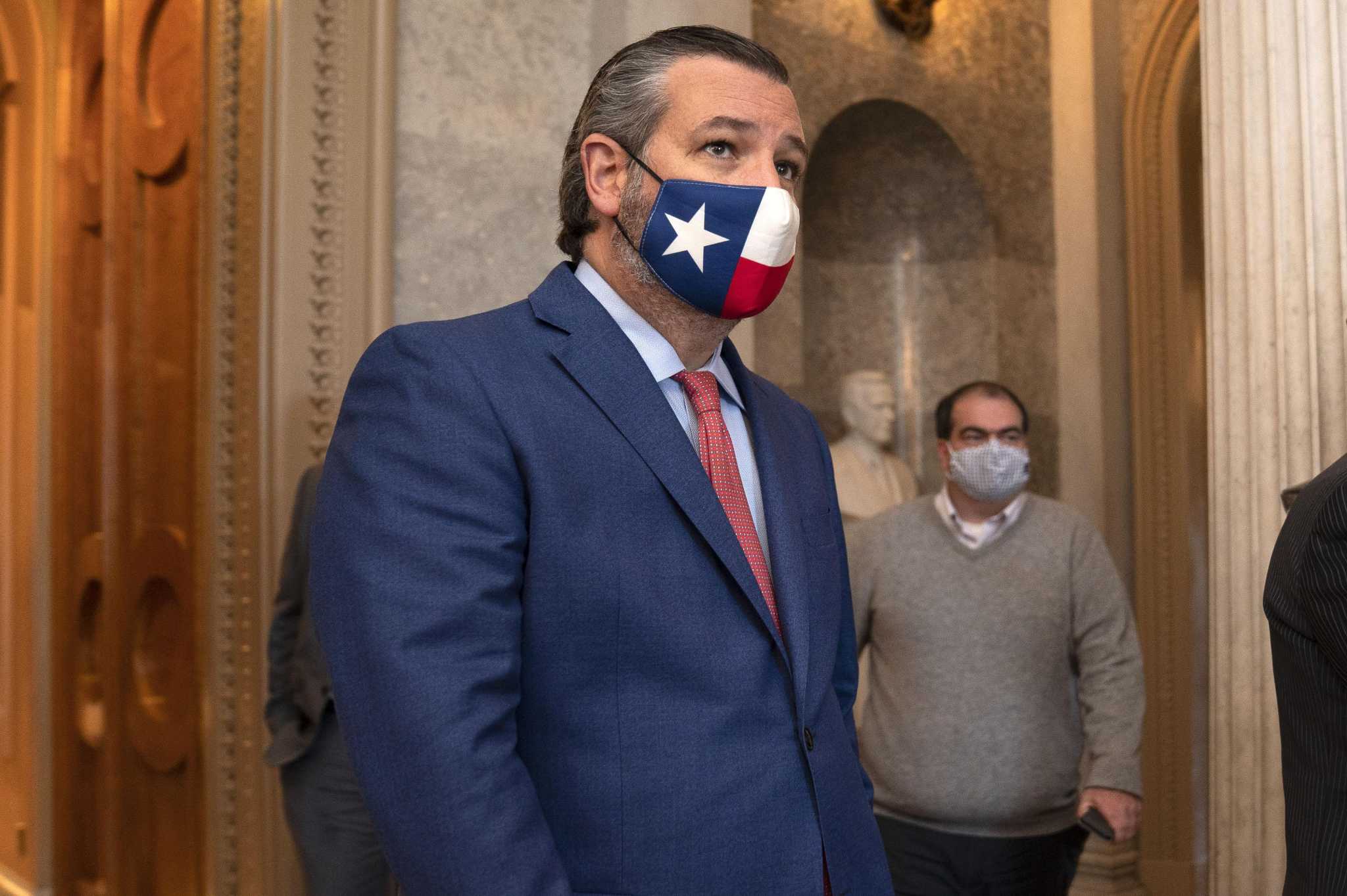 Fact check: Ted Cruz explodes CDC advice on travel and mask use for vaccinated