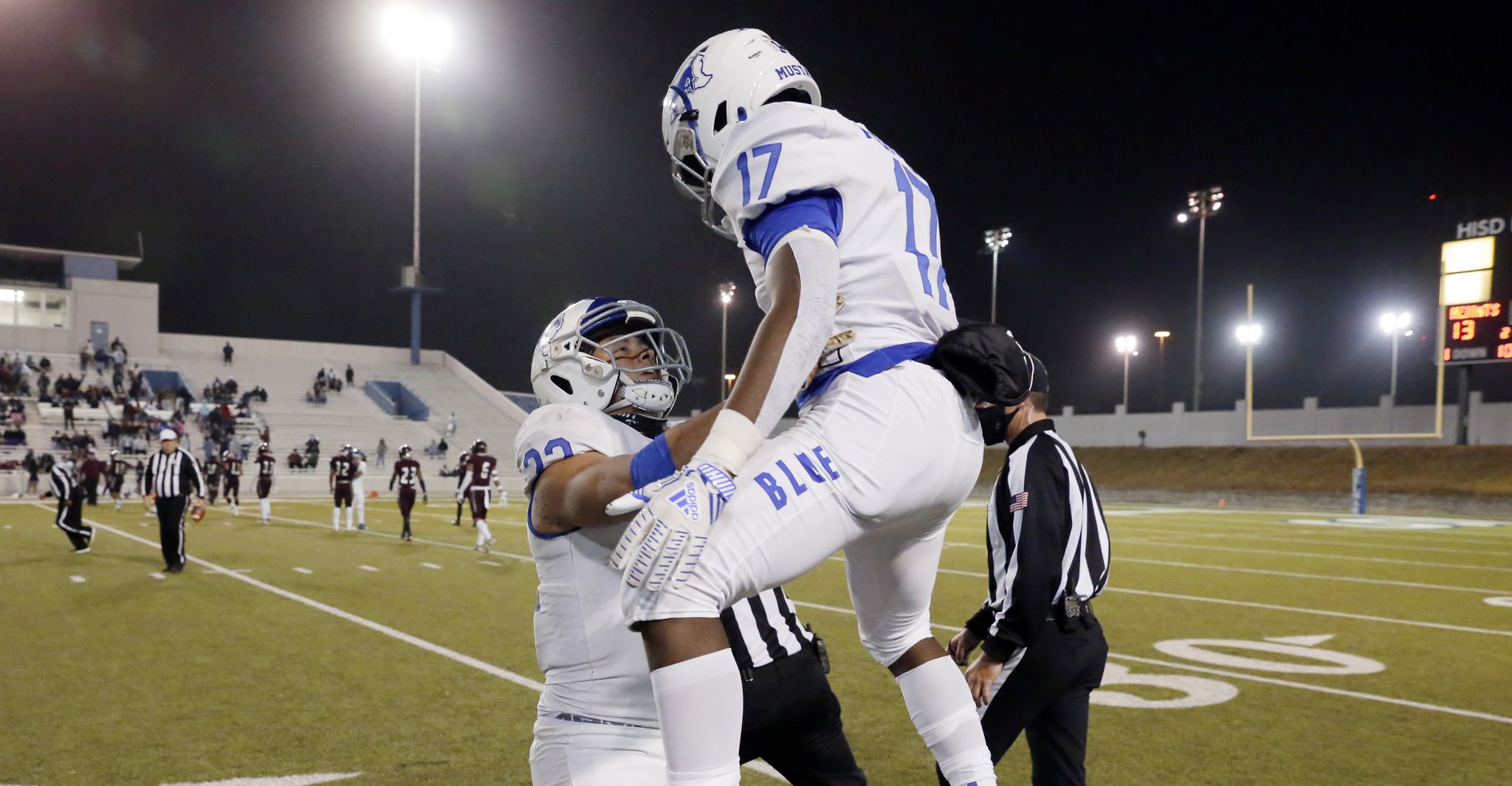 Texas High School Football Playoff Scores: Class 6A-5A Area Round