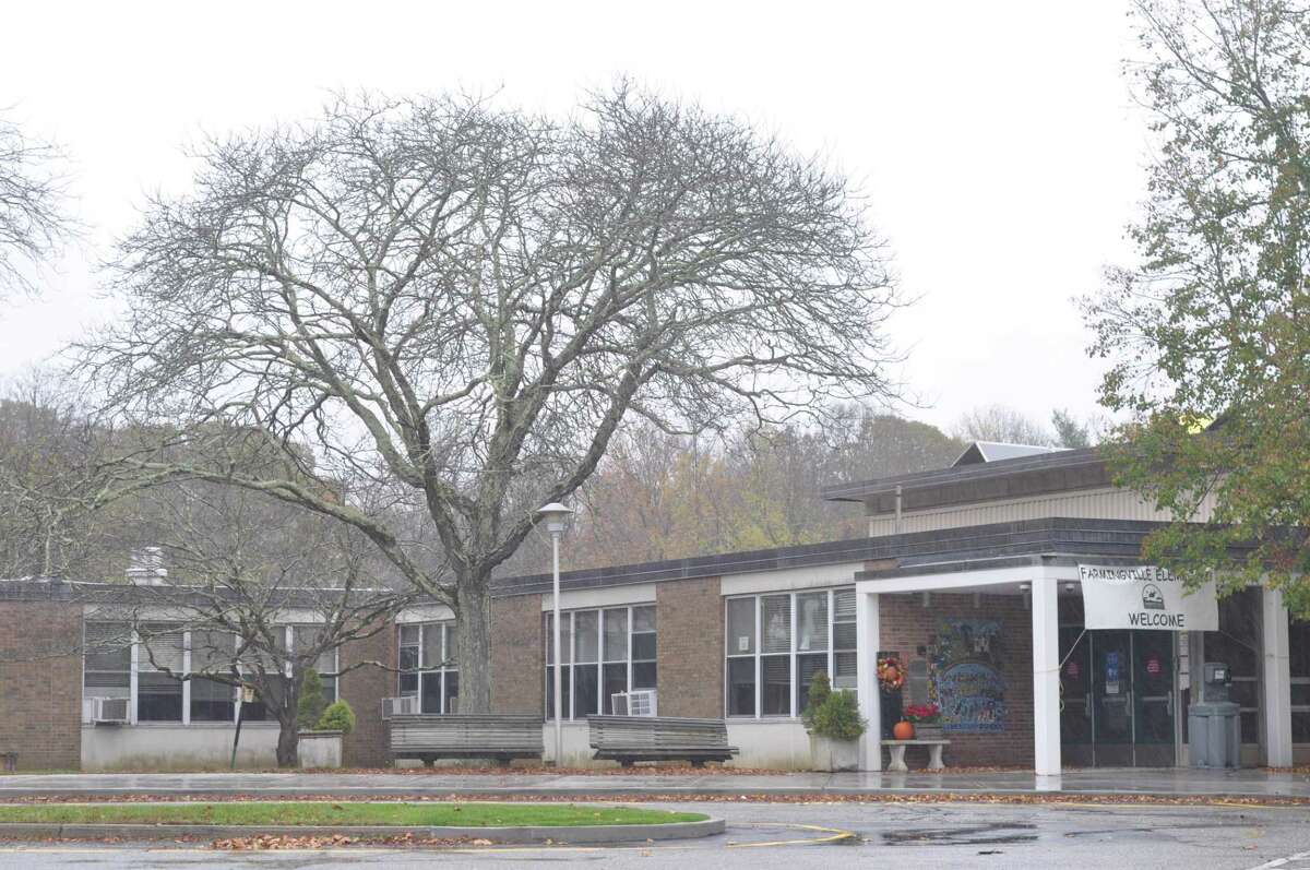 Farmingville School has seen 10 recent cases of COVID-19. School authorities are recommending anyone who's been in the building since Dec. 7 be tested, and there are special hours for Farmingville students and staff Monday afternoon the Ridgefield testing site.
