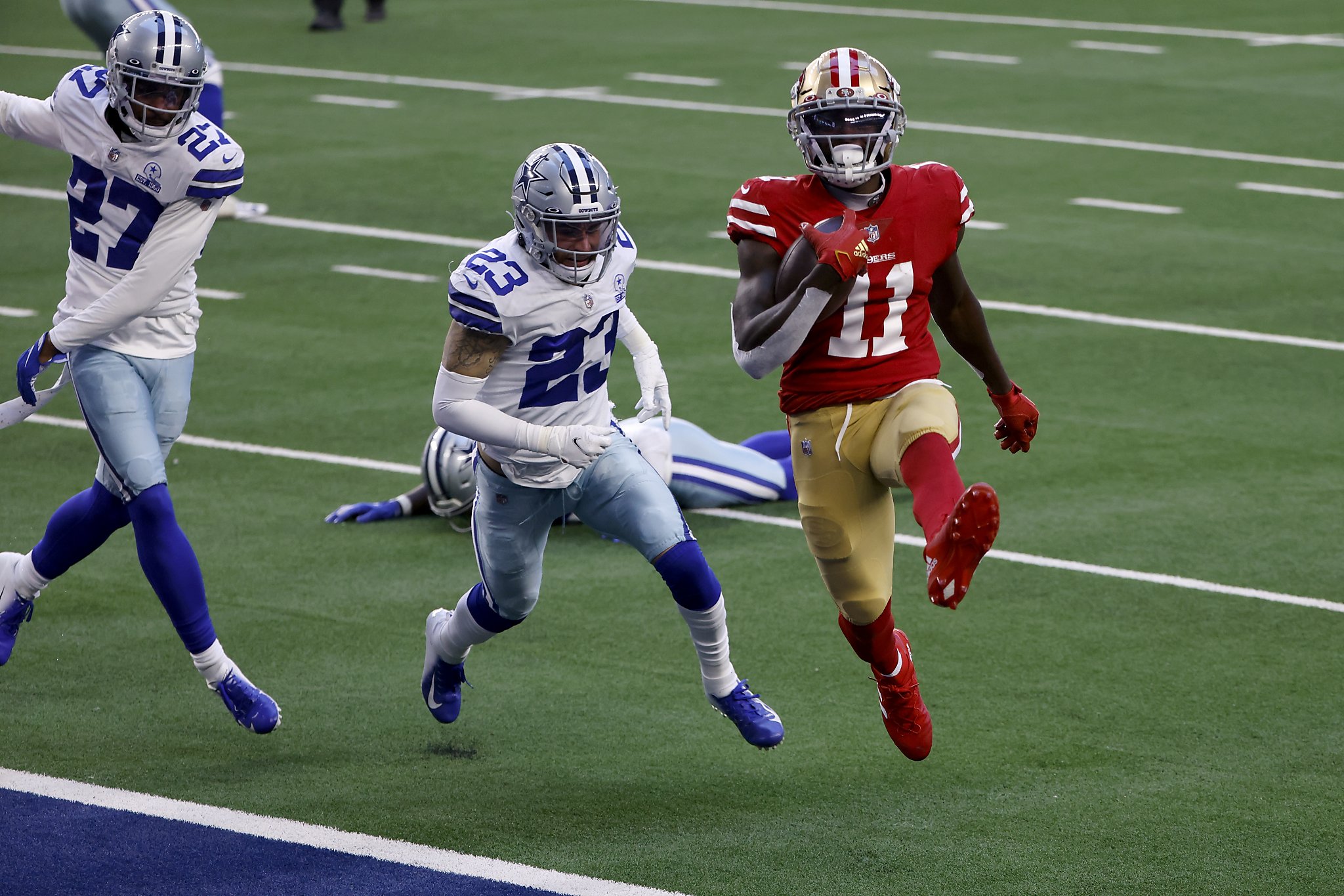 Halftime Report: After two turnovers, Cowboys trail the 49ers 9-6 ✭ Inside  The Star