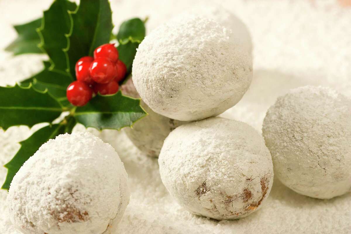 The Conscious Cook shares her grandmother's snowball cookie recipe.