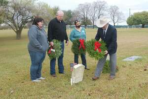 ‘Wreaths’ event salutes vets buried at Pasadena cemetery